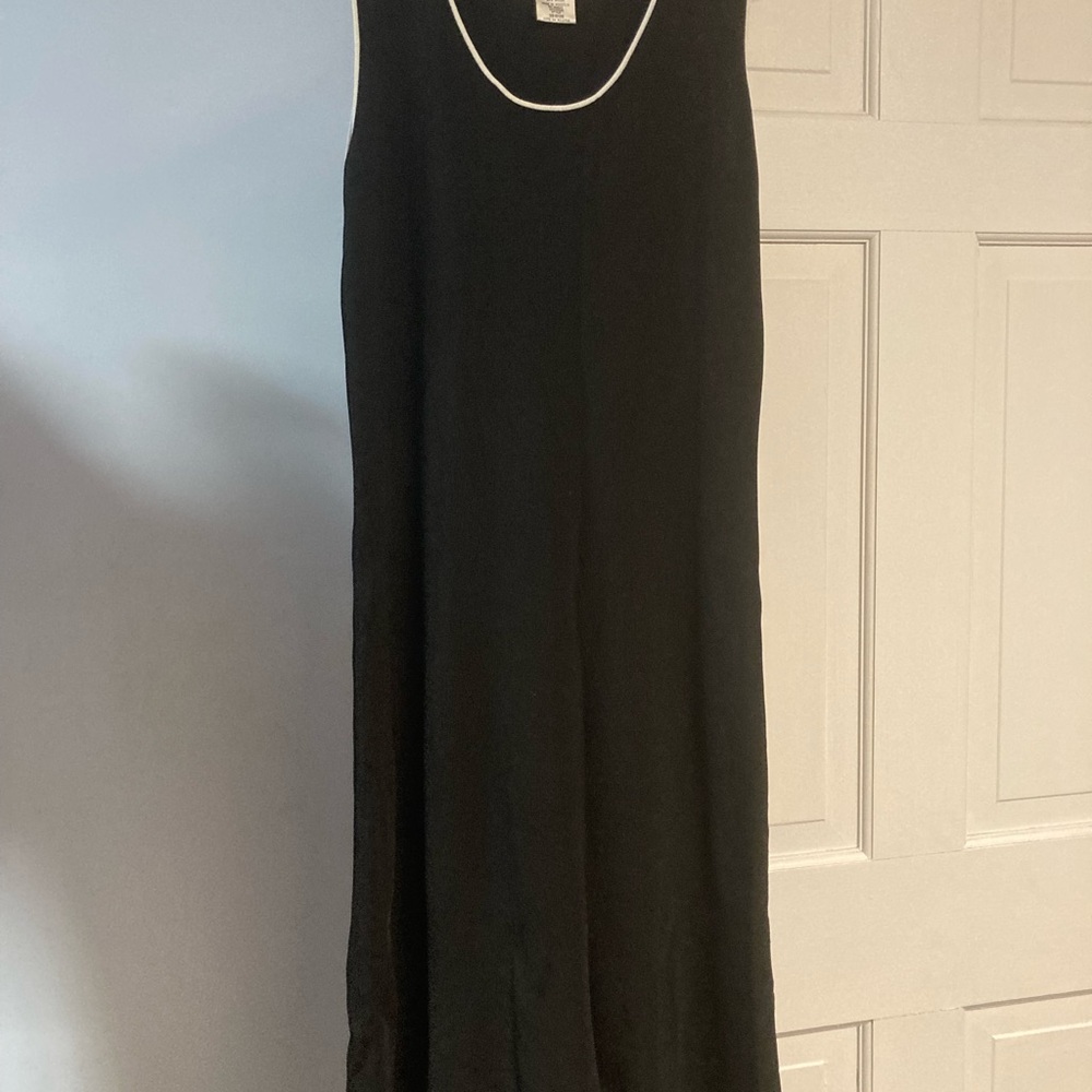 Max Studio Black Sleeveless Dress and Sweater